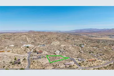 57006 Pinto Court, Yucca Valley, CA 92284 - Photo 4