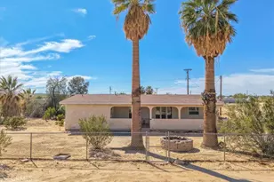 4611 Oasis, 29 Palms MCB, CA 92277 - Photo 1