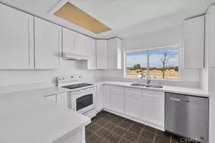 4611 Oasis, 29 Palms MCB, CA 92277 - Photo 18