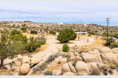 56833 Oakwood, Yucca Valley, CA 92284 - Photo 50