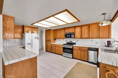 8802 Rubidoux Avenue, Yucca Valley, CA 92284 - Photo 14