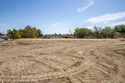 57405 Primrose, Yucca Valley, CA 92284 - Photo 4