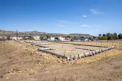 57405 Primrose, Yucca Valley, CA 92284 - Photo 2