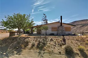 55190 Pipes Canyon, Yucca Valley, CA 92284 - Photo 22