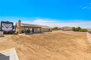 8469 Deer, Yucca Valley, CA 92284 - Photo 36