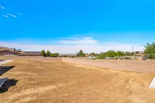 8469 Deer, Yucca Valley, CA 92284 - Photo 36