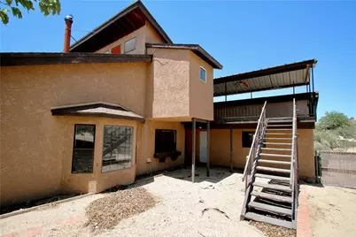 56563 Golden Bee, Yucca Valley, CA 92284 - Photo 44