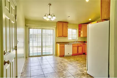 6627 Smoketree, 29 Palms MCB, CA 92277 - Photo 8