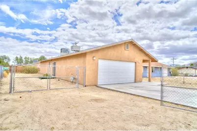6627 Smoketree, 29 Palms MCB, CA 92277 - Photo 2