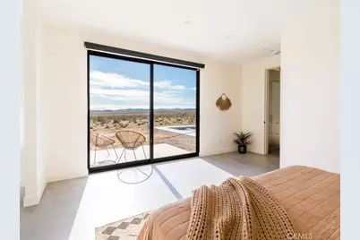 621 N Sage Avenue, Yucca Valley, CA 92284 - Photo 18