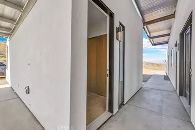 621 N Sage Avenue, Yucca Valley, CA 92284 - Photo 32