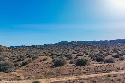 3263 Apache Pass / Bypass, Pioneertown, CA 92268 - Photo 16