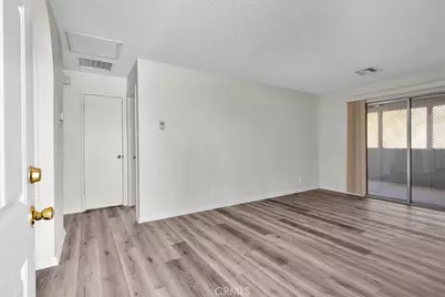 73805 South Slope, 29 Palms MCB, CA 92277 - Photo 2