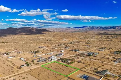 3854 Anita Avenue, Yucca Valley, CA 92284 - Photo 2