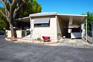 56254 29 Palms Hwy, Yucca Valley, CA 92284 - Photo 2