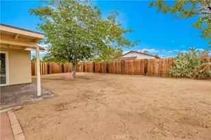 58750 Buena Vista Dr, Yucca Valley, CA 92284 - Photo 32