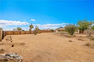 58750 Buena Vista Dr, Yucca Valley, CA 92284 - Photo 30