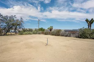 58390 Delano Trail, Yucca Valley, CA 92284 - Photo 32