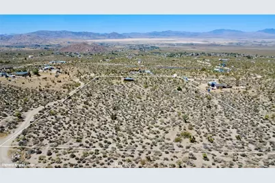 32471 Eric Road, Lucerne Valley, CA 92356 - Photo 16