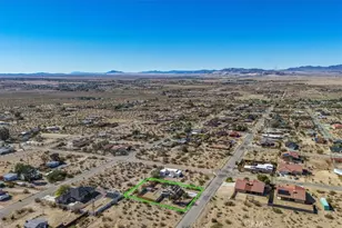7714 Maude Adams Ave, 29 Palms MCB, CA 92277 - Photo 32
