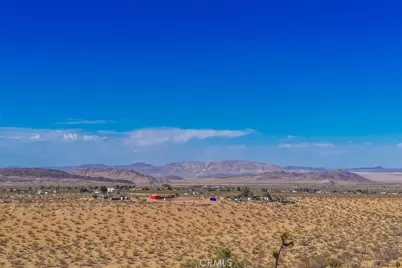 56666 Lowe Avenue, Yucca Valley, CA 92284 - Photo 30
