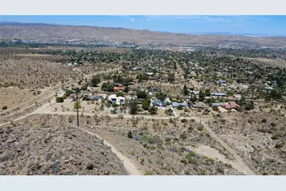 5851317 San Andreas Road, Yucca Valley, CA 92284 - Photo 16