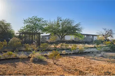 979 Old Woman Springs Road, Yucca Valley, CA 92284 - Photo 52