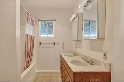 979 Old Woman Springs Road, Yucca Valley, CA 92284 - Photo 18