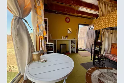 63398 Lakeview, Joshua Tree, CA 92252 - Photo 8