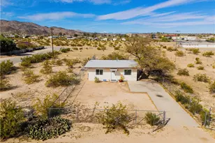6546 Rose Ellen, 29 Palms MCB, CA 92277 - Photo 40