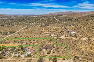 8001 Hammett Rd, Yucca Valley, CA 92284 - Photo 4