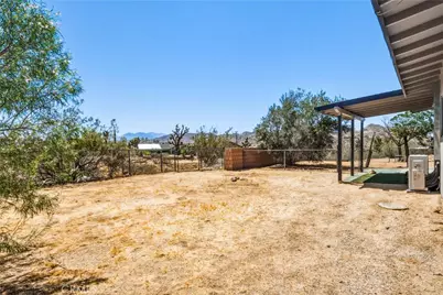 6998 Lennox, Yucca Valley, CA 92284 - Photo 34