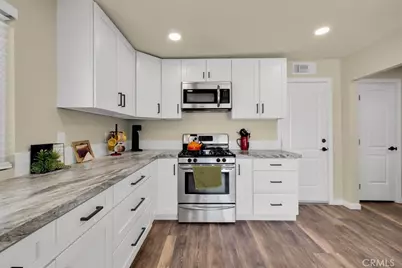 5665 Lupine Avenue, 29 Palms MCB, CA 92277 - Photo 14