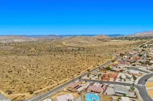 8514 Barberry Ave, Yucca Valley, CA 92284 - Photo 48