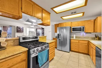 8514 Barberry Avenue, Yucca Valley, CA 92284 - Photo 16