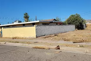 206 Chestnut, Needles, CA 92363 - Photo 4
