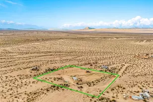 67550 Del Oro Rd, 29 Palms MCB, CA 92277 - Photo 32