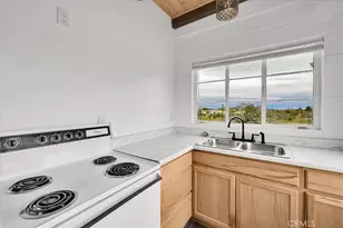 57726 Starlight Mesa Rd, Yucca Valley, CA 92284 - Photo 10