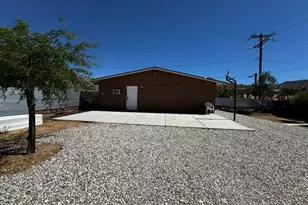 8103 Hopi, Yucca Valley, CA 92284 - Photo 12