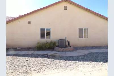6014 Regino, 29 Palms MCB, CA 92277 - Photo 14