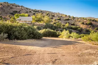 50285 Burns Canyon, Pioneertown, CA 92268 - Photo 12
