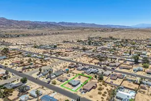 5566 Cahuilla, 29 Palms MCB, CA 92277 - Photo 36