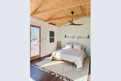 2432 Hilltop, Joshua Tree, CA 92252 - Photo 16