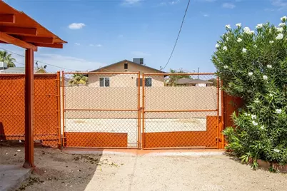 6582 Manzanita Avenue, 29 Palms MCB, CA 92277 - Photo 30