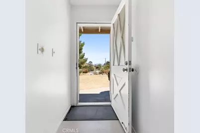 49084 Mojave, Morongo Valley, CA 92256 - Photo 4