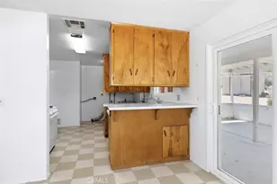 49084 Mojave, Morongo Valley, CA 92256 - Photo 12