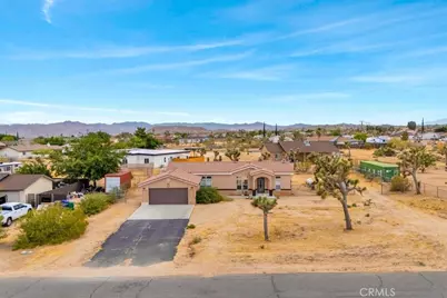 58115 Belmont, Yucca Valley, CA 92284 - Photo 2