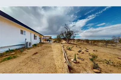 1271 Dakota, Landers, CA 92285 - Photo 42