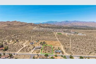 8776 Warren Vista Avenue, Yucca Valley, CA 92284 - Photo 2