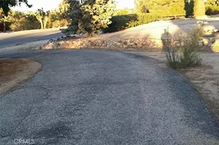 56633 Bonanza, Yucca Valley, CA 92284 - Photo 4